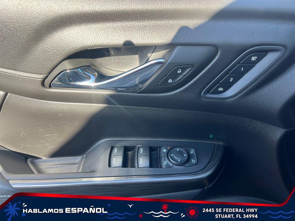 used 2023 GMC Acadia car, priced at $33,505