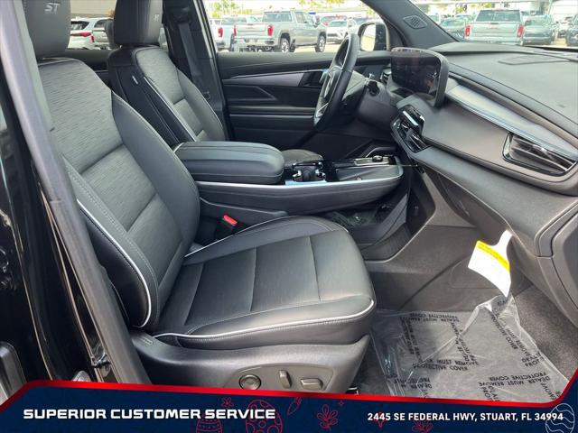 new 2025 Buick Enclave car, priced at $50,070