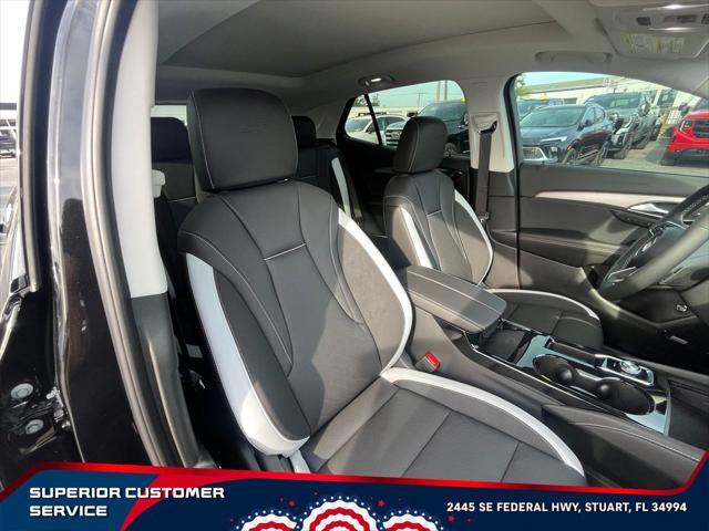new 2025 Buick Envision car, priced at $39,845