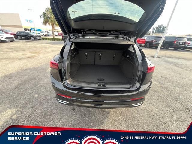 new 2025 Buick Envision car, priced at $39,845