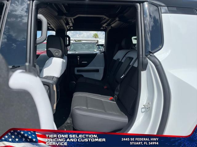 new 2025 GMC HUMMER EV SUV car, priced at $86,895