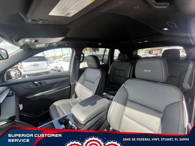 new 2025 Buick Enclave car, priced at $50,846