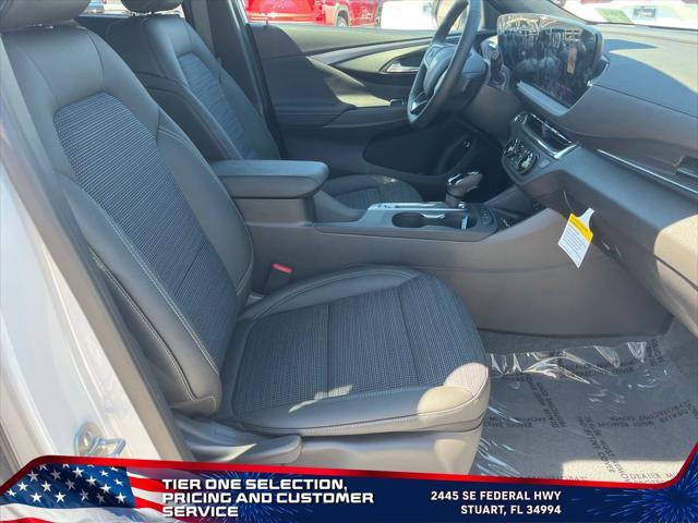 new 2025 Buick Envista car, priced at $26,098