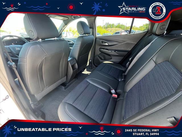 new 2025 Buick Envista car, priced at $26,098