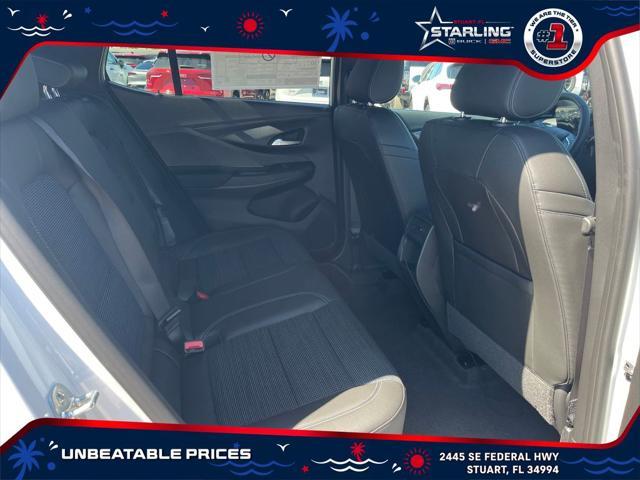 new 2025 Buick Envista car, priced at $26,098