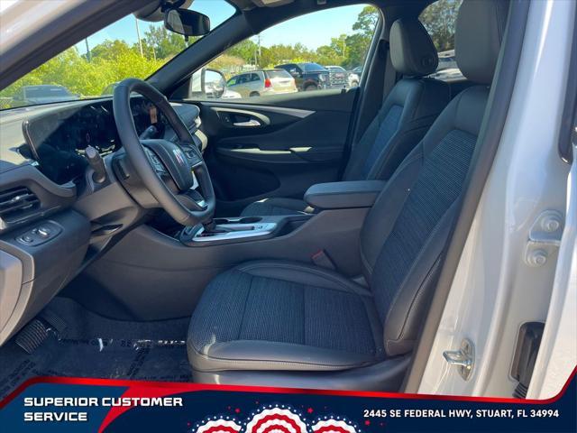new 2025 Buick Envista car, priced at $26,098