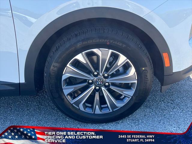 new 2025 Buick Envision car, priced at $38,645