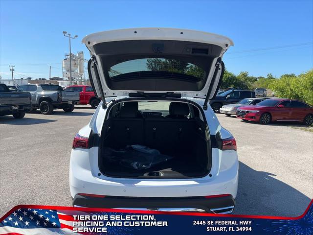 new 2025 Buick Envision car, priced at $38,645