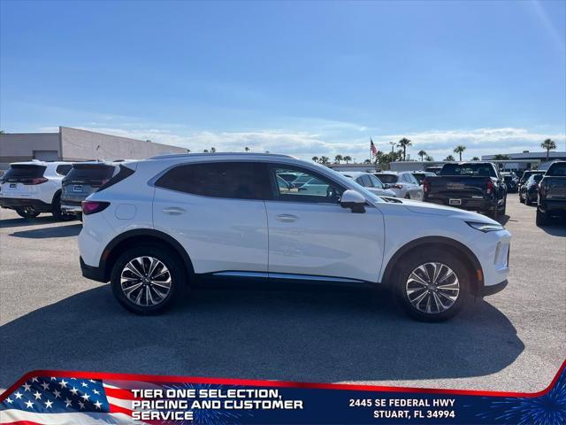 new 2025 Buick Envision car, priced at $38,645
