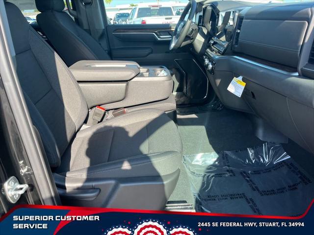 new 2025 GMC Sierra 1500 car, priced at $45,279