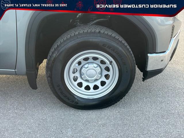 new 2025 GMC Sierra 1500 car, priced at $40,449