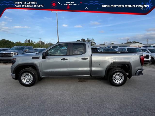 new 2025 GMC Sierra 1500 car, priced at $40,254