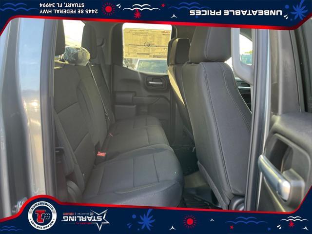new 2025 GMC Sierra 1500 car, priced at $40,254