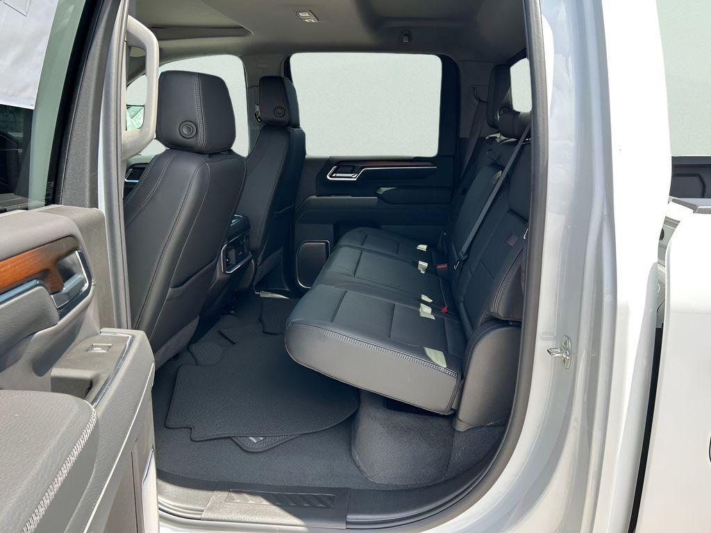new 2025 GMC Sierra 3500 car, priced at $88,388