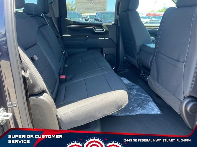 new 2025 GMC Sierra 1500 car, priced at $45,279