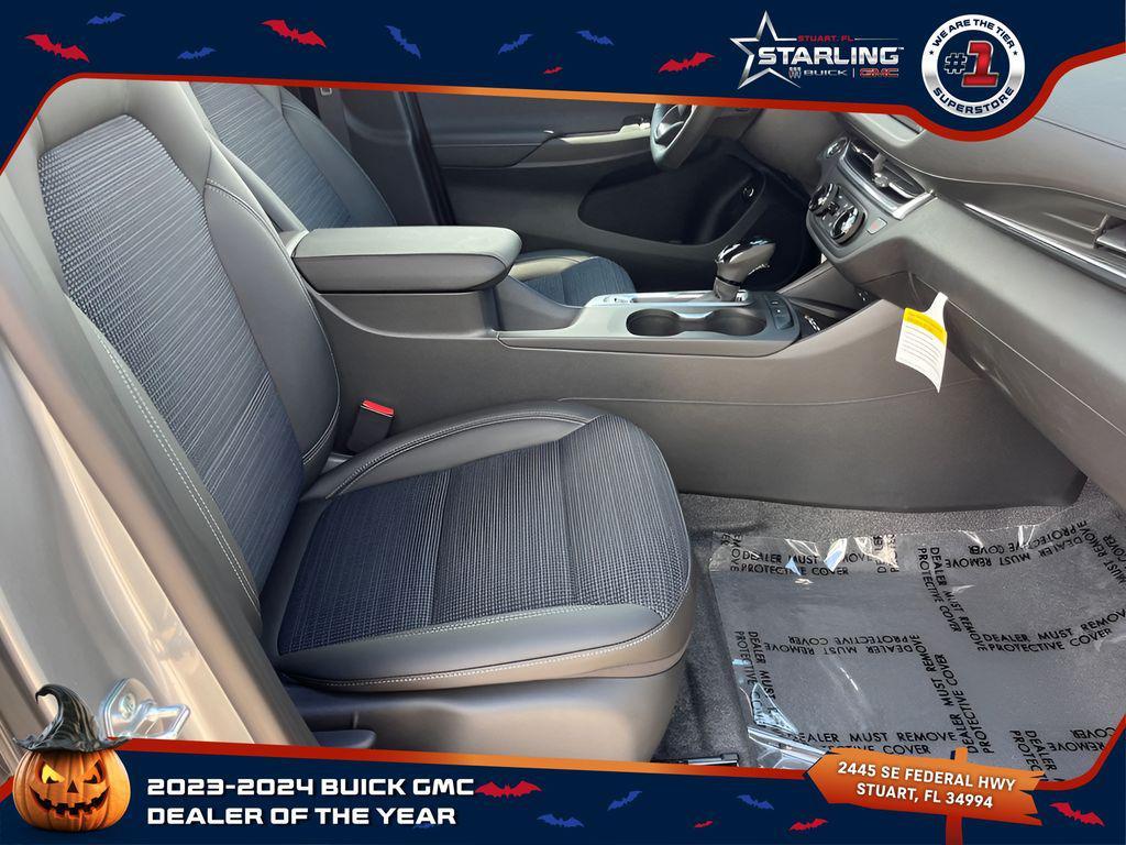 new 2025 Buick Envista car, priced at $24,625