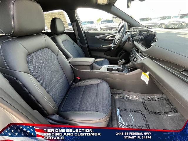 new 2025 Buick Envista car, priced at $27,174