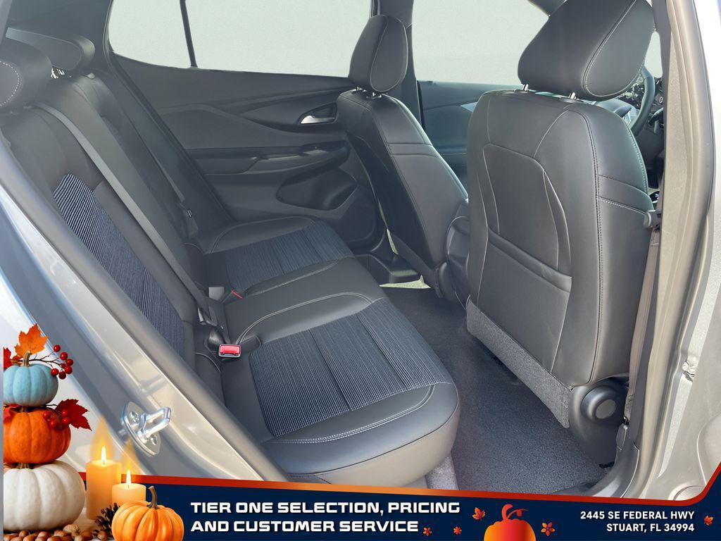 new 2025 Buick Envista car, priced at $24,625