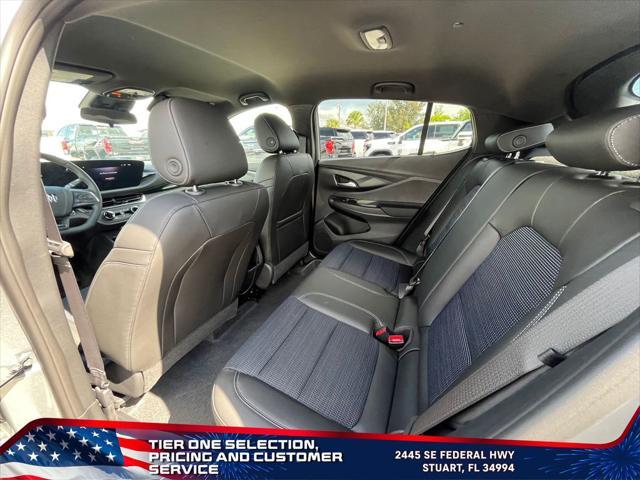 new 2025 Buick Envista car, priced at $27,174