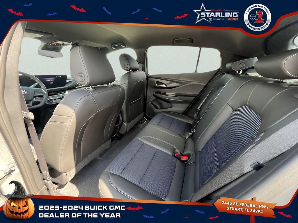 new 2025 Buick Envista car, priced at $24,625