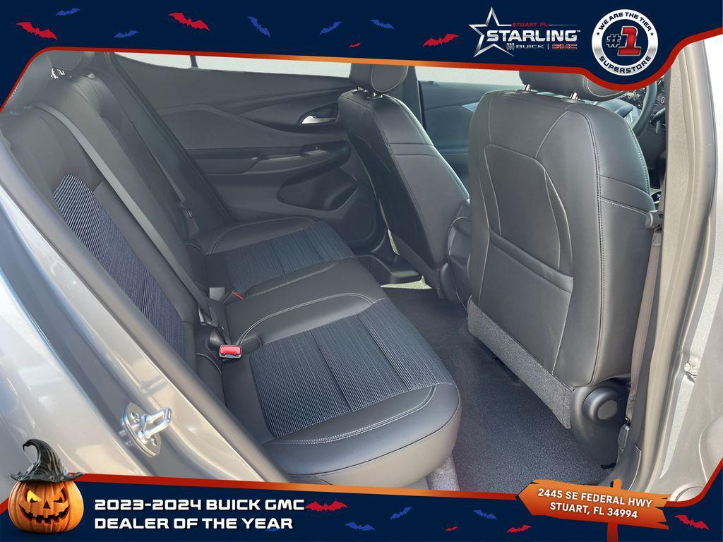 new 2025 Buick Envista car, priced at $24,625