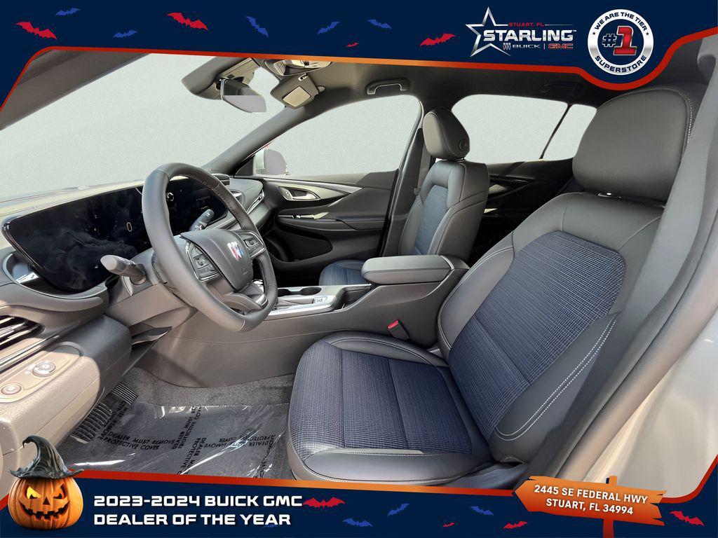 new 2025 Buick Envista car, priced at $24,625