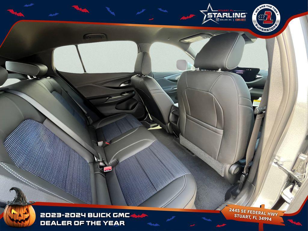 new 2025 Buick Envista car, priced at $24,625