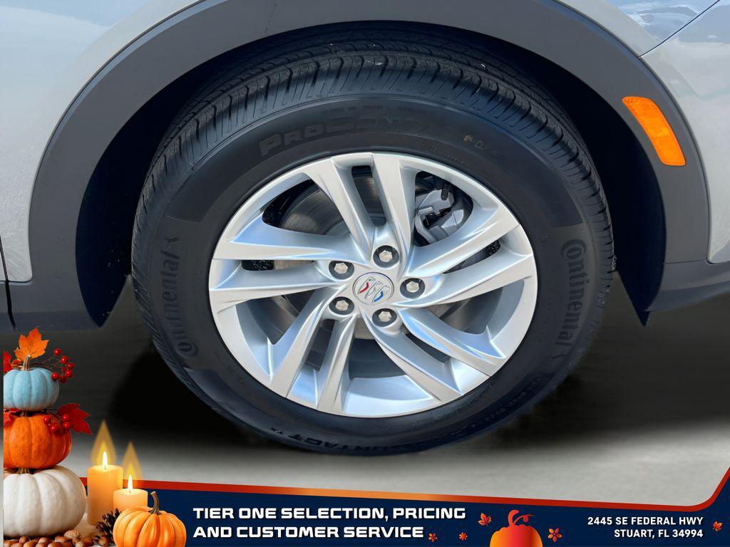 new 2025 Buick Envista car, priced at $24,625