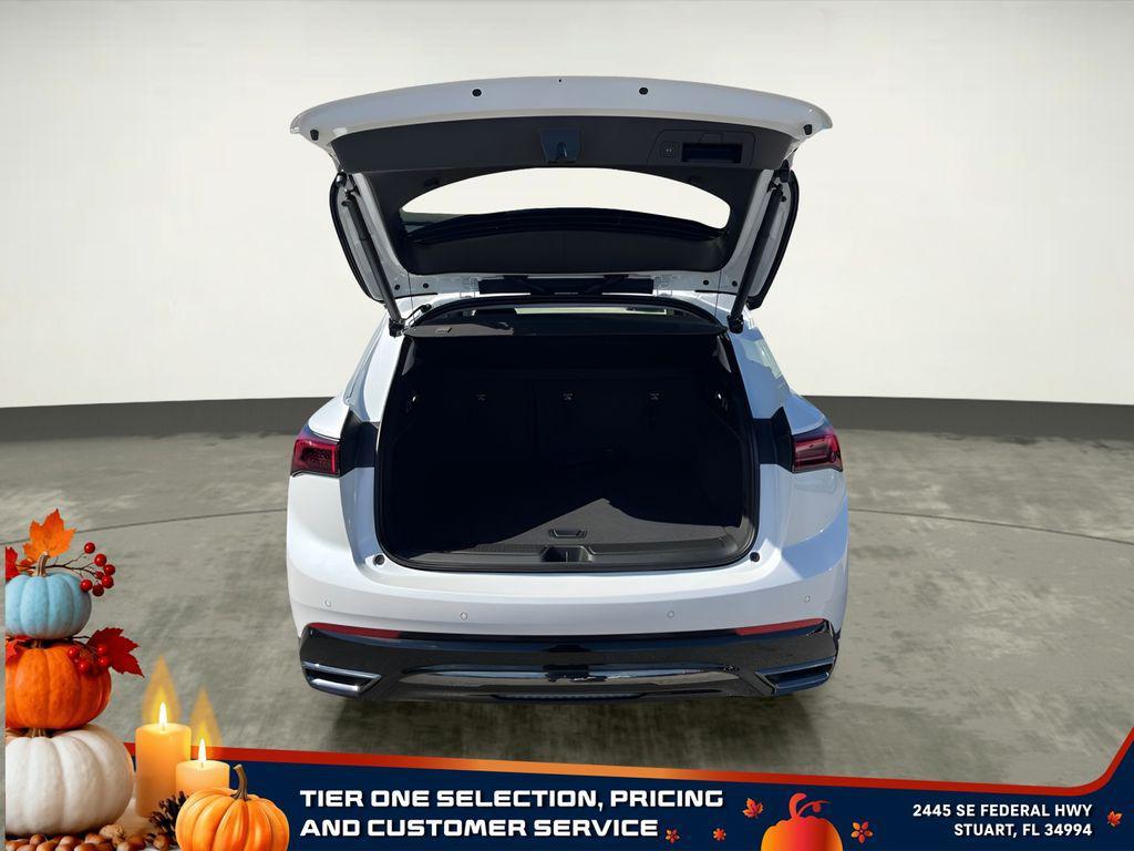 new 2025 Buick Envision car, priced at $38,410