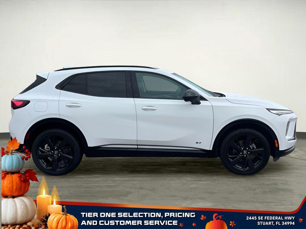 new 2025 Buick Envision car, priced at $38,240