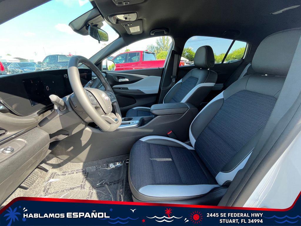 new 2025 Buick Envista car, priced at $23,230
