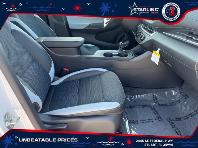 new 2025 Buick Envista car, priced at $25,800