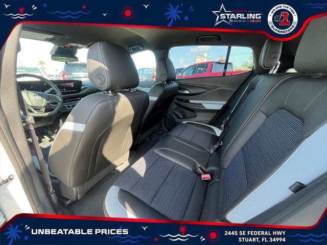 new 2025 Buick Envista car, priced at $25,800