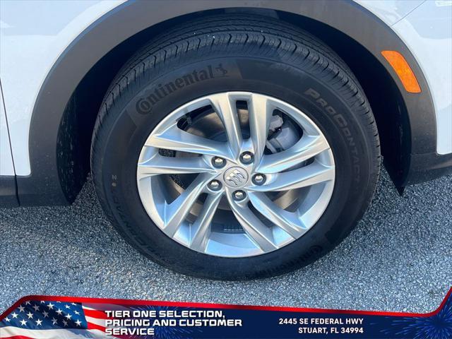 new 2025 Buick Envista car, priced at $25,800