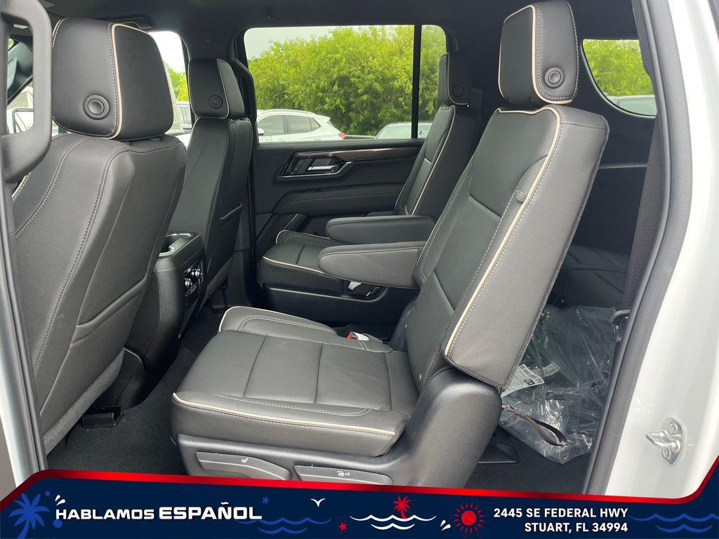 new 2025 GMC Yukon XL car, priced at $72,615