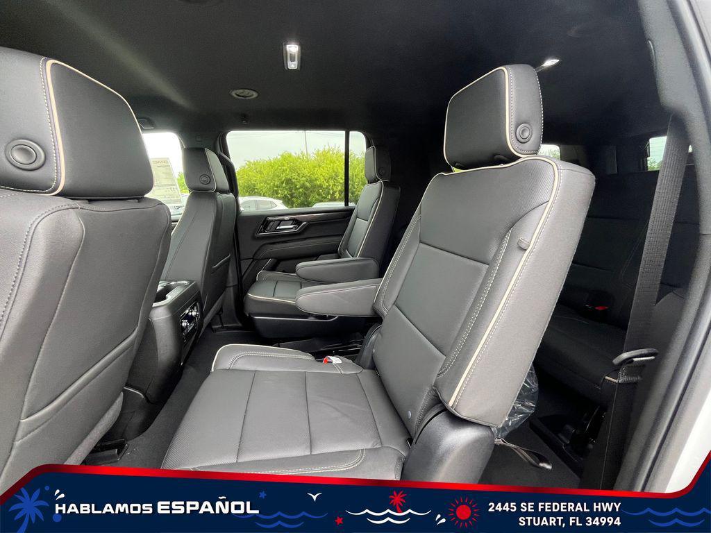 new 2025 GMC Yukon XL car, priced at $72,615