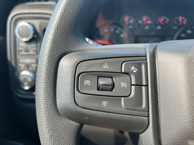 new 2025 GMC Sierra 1500 car, priced at $39,368