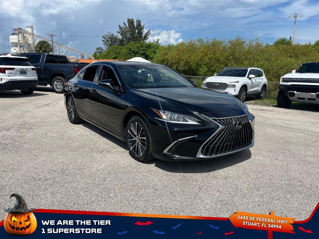 used 2024 Lexus ES 350 car, priced at $38,900