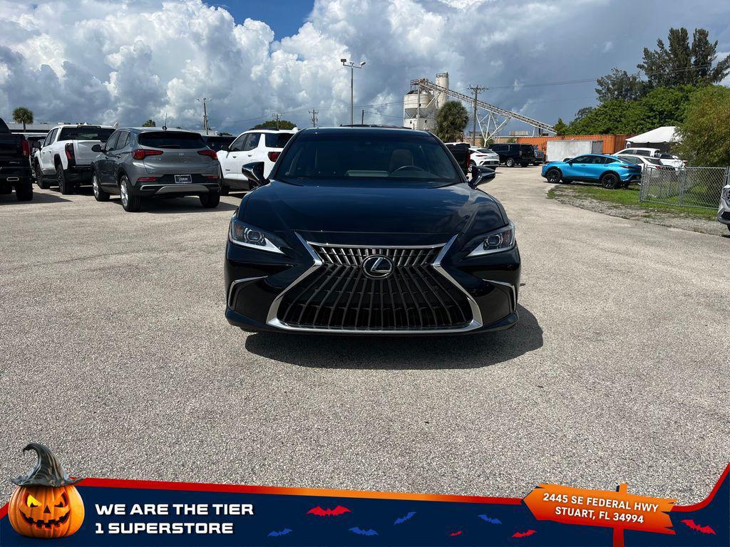 used 2024 Lexus ES 350 car, priced at $38,900