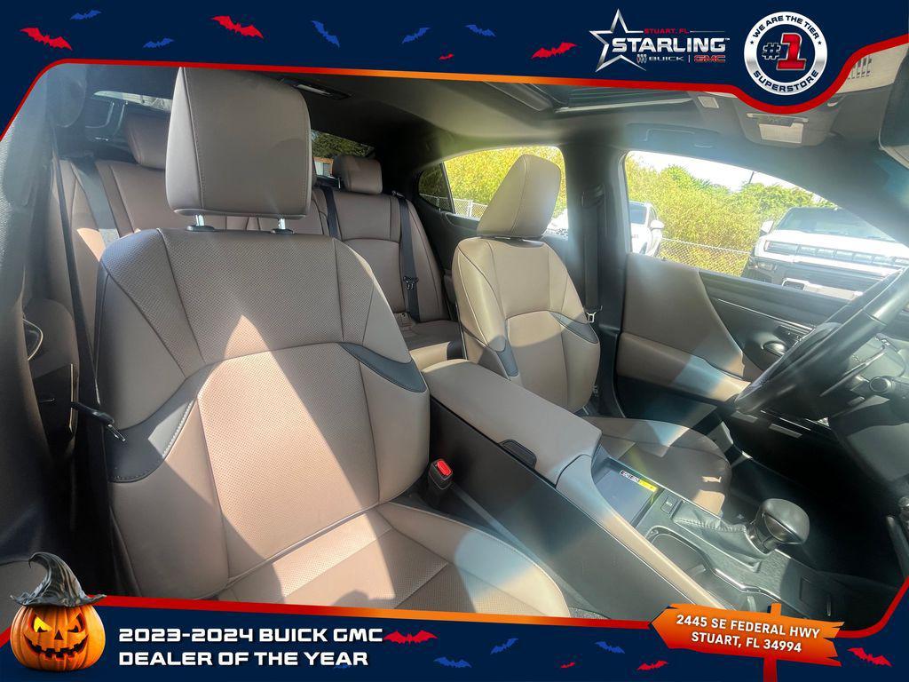 used 2024 Lexus ES 350 car, priced at $38,900