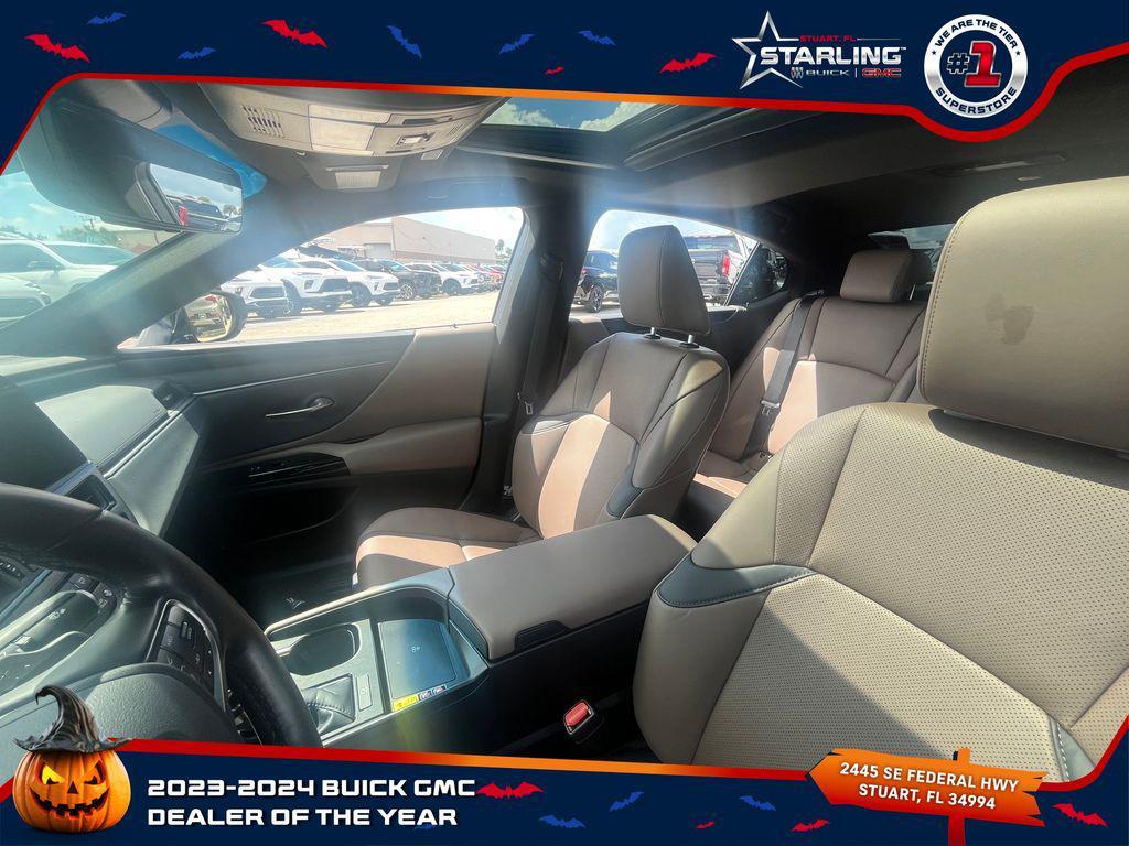 used 2024 Lexus ES 350 car, priced at $38,900
