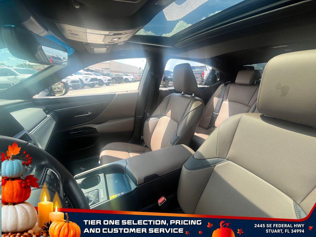 used 2024 Lexus ES 350 car, priced at $34,699