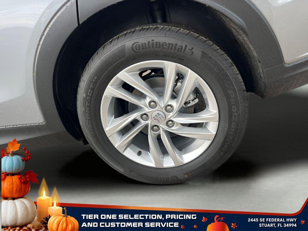 new 2025 Buick Envista car, priced at $23,880