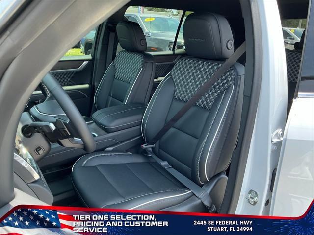 new 2025 GMC Acadia car, priced at $55,032