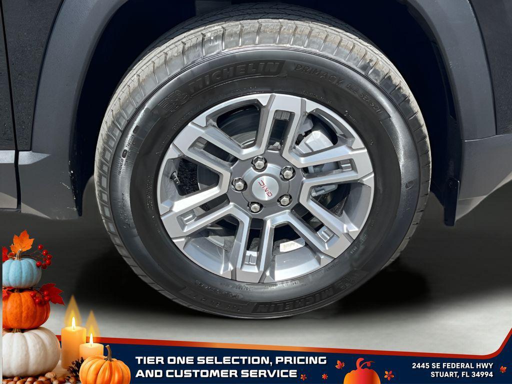 new 2025 GMC Terrain car, priced at $29,640