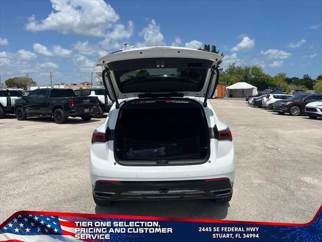 new 2025 Buick Envision car, priced at $41,067