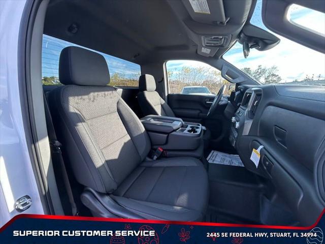 new 2025 GMC Sierra 1500 car, priced at $32,000