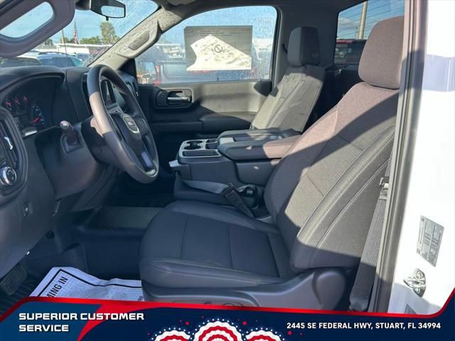 new 2025 GMC Sierra 1500 car, priced at $32,000