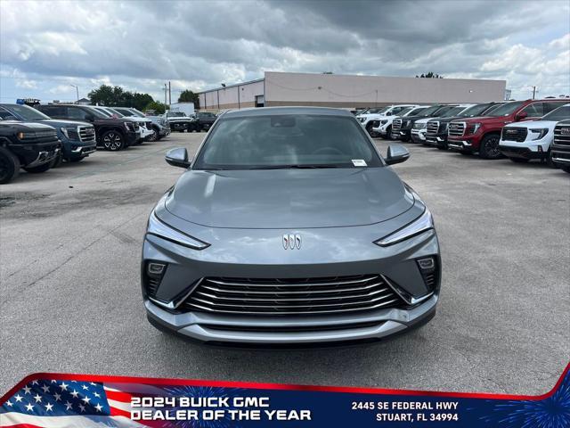 new 2025 Buick Envista car, priced at $26,924