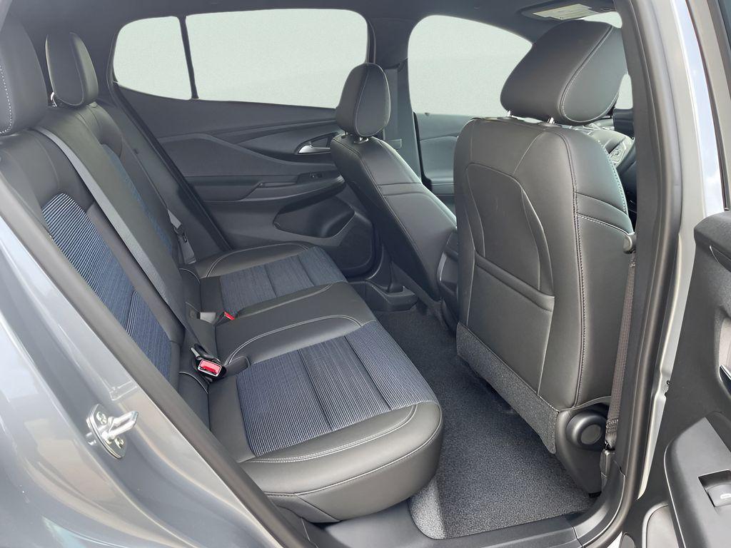 new 2025 Buick Envista car, priced at $24,375